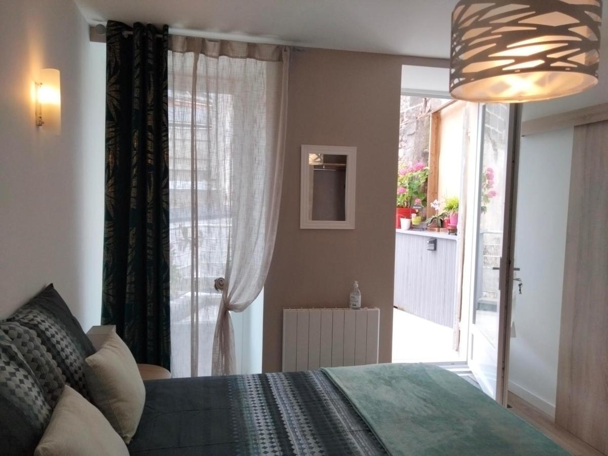 Les Chambres Hautes D'Anastasia Rodez Zewnętrze zdjęcie