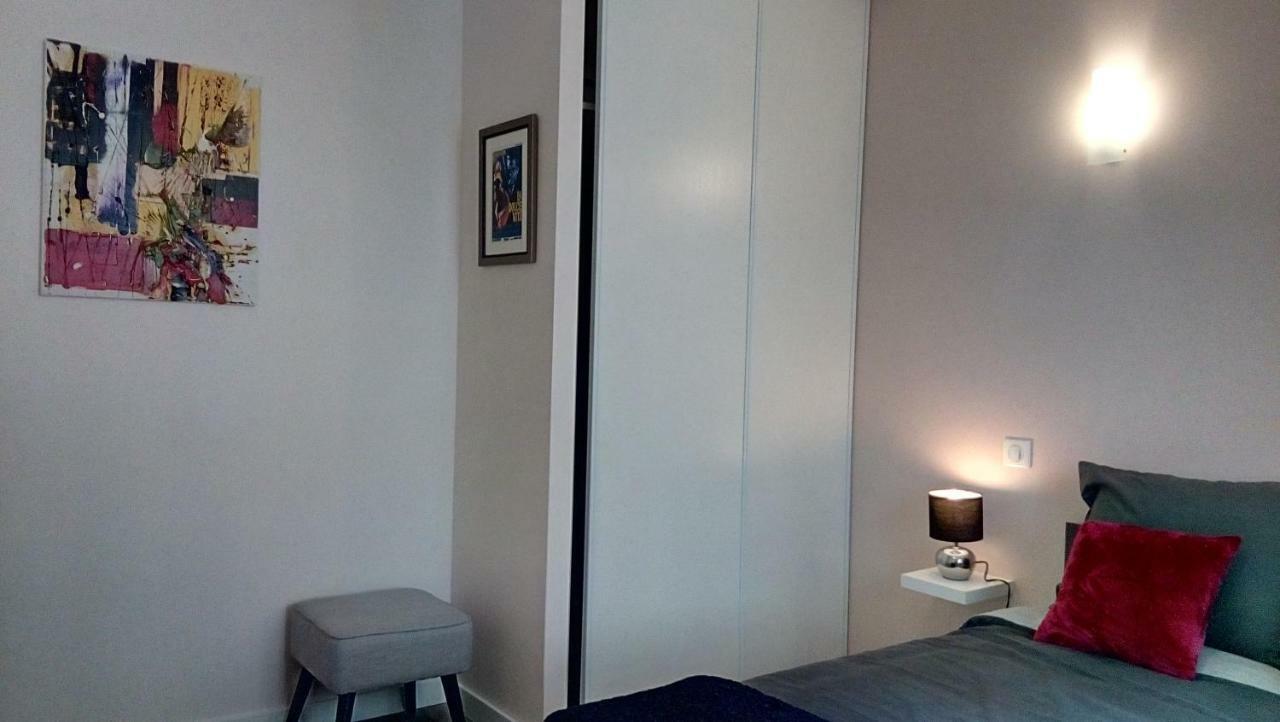 Les Chambres Hautes D'Anastasia Rodez Zewnętrze zdjęcie